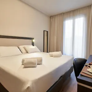 **** Otel Leonardo Da Vinci İtalya